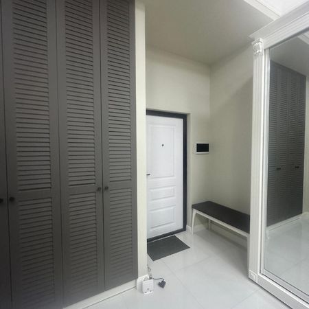 Comfortable Apartment In Central Of Алматы Экстерьер фото